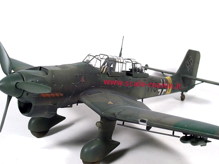 Junkers Ju87-B kit in scala 1:72 by Airfix