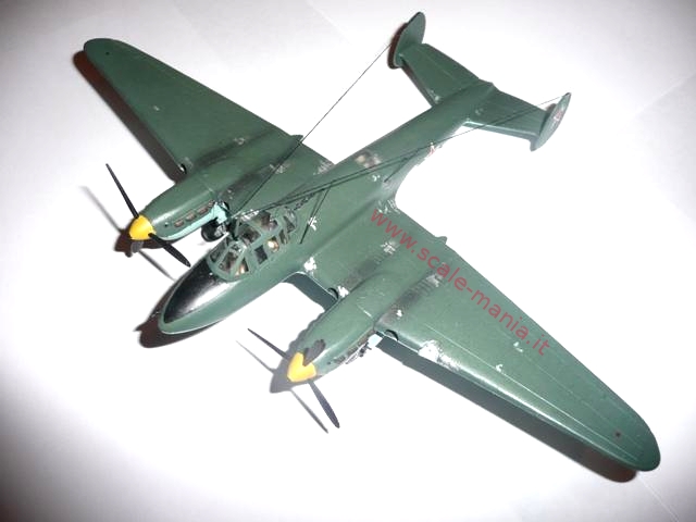 Petlyankov PE-2 kit in scala 1:72 by Airfix