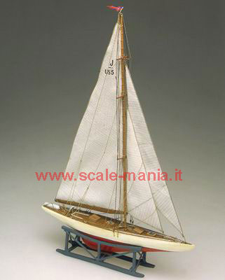 Kit Yacht da regata Rainbow in scala 1:193 by Mamoli