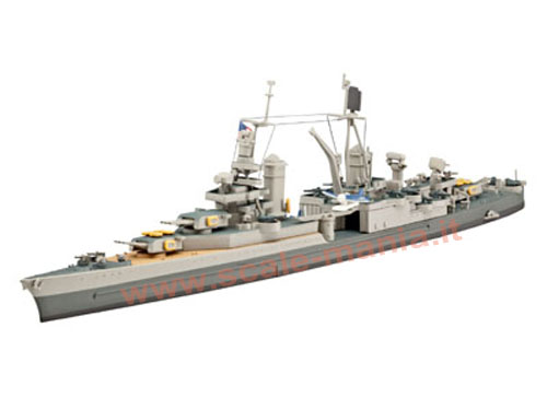 *U.S.S. Indianapolis (CA-35) - 1/700 scale plastic kit by Revell