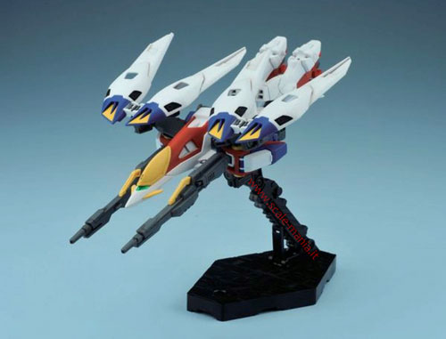 XXXG-00W0 Wing Gundam Zero scala 1:144 serie HGAC by Bandai