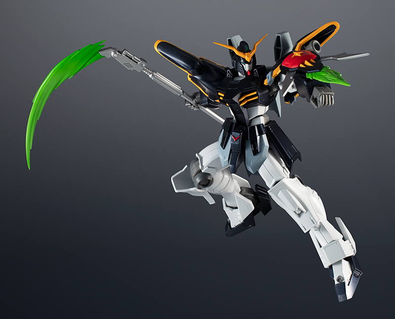 XXXG-010 Gundam Deathscythe action figure scala 1:144 by Bandai